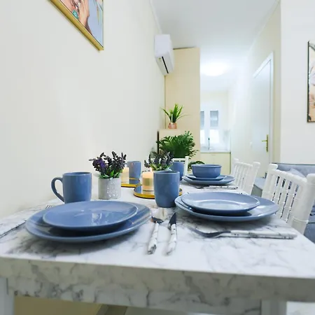 Apartamento Ingrit Gjoni